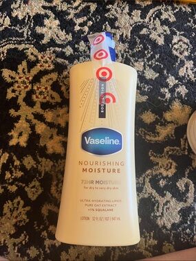 Vaseline Nourishing Moisture Lotion – Cream
